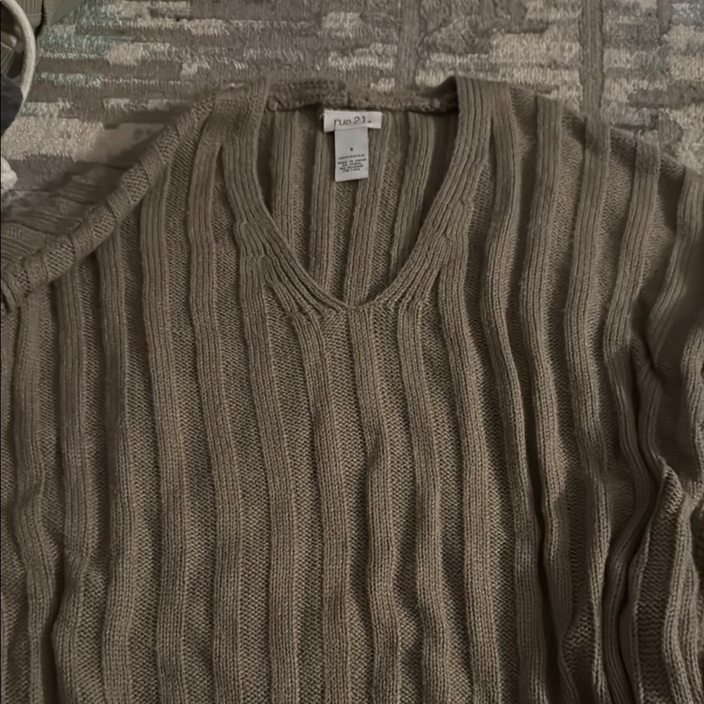 Rue21 Men's Tan Sweater